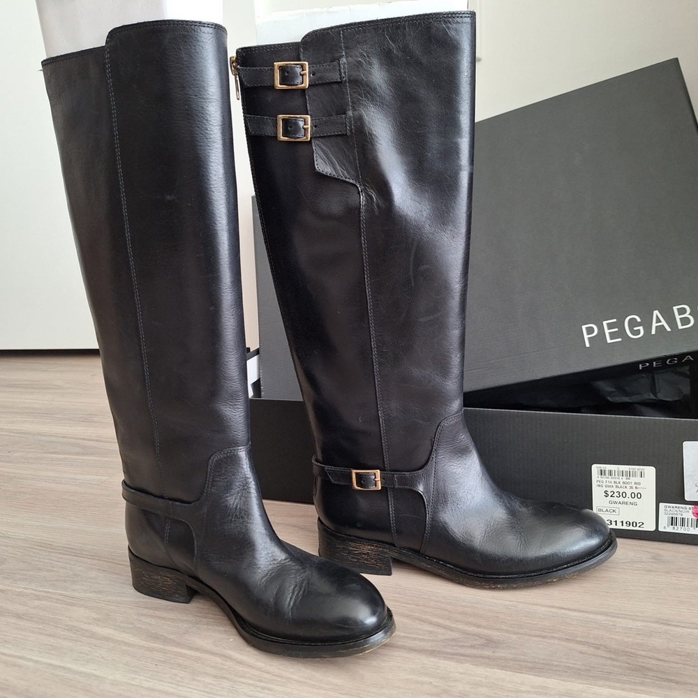 Pegabo Black Leather Knee-High Boots